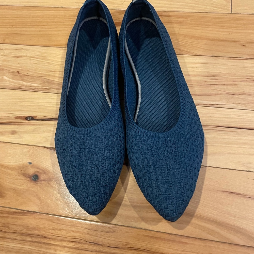 Amazon Navy Women's Knit Flats